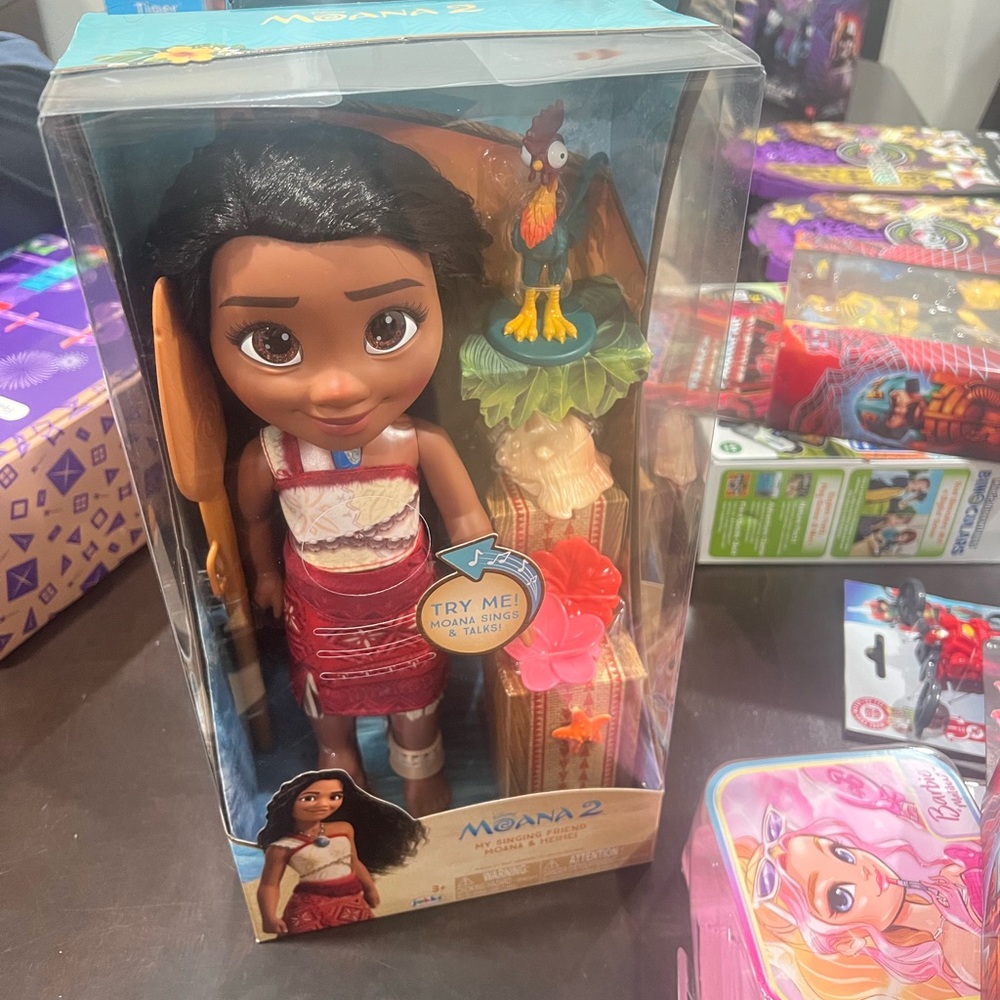 Moana Adventure Doll with Red Outfit